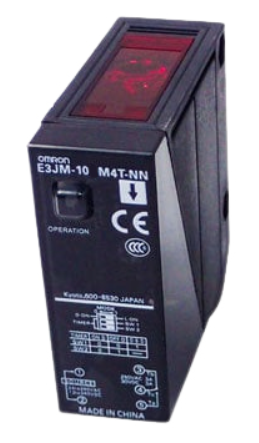 Cảm biến quang Omron E3JM-10M4T-NN OMS