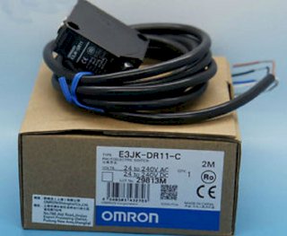 Cảm biến quang Omron E3JK-DR11-C 2M OMI