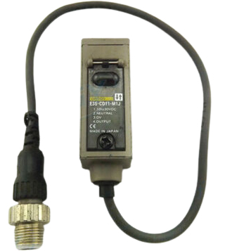 Cảm biến quang Omron E3S-CD11-M1J 0.3M OMS