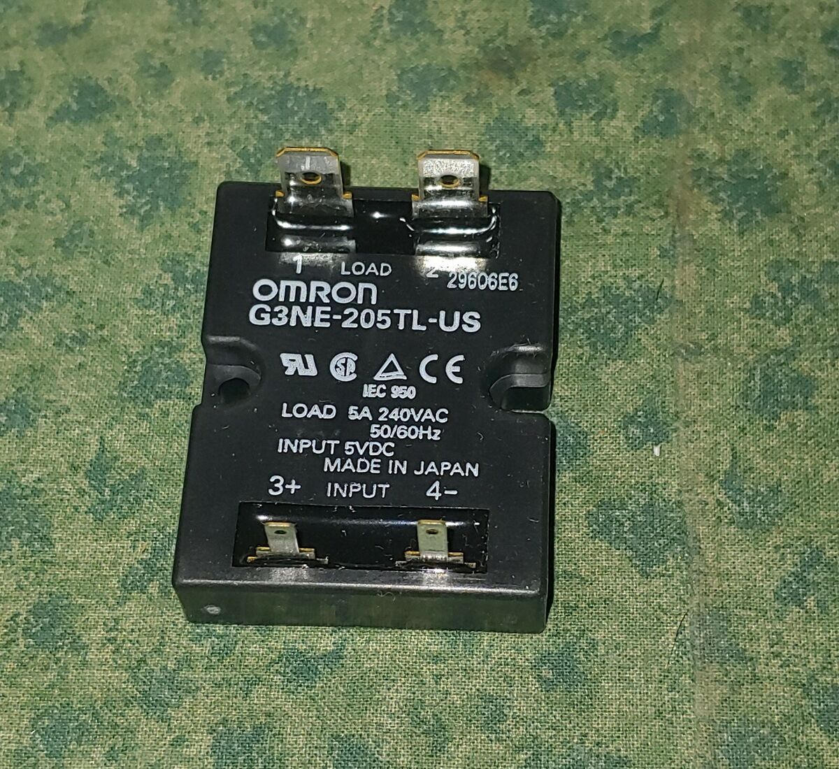 Rơ le bán dẫn Omron G3NE-205TL-US DC5