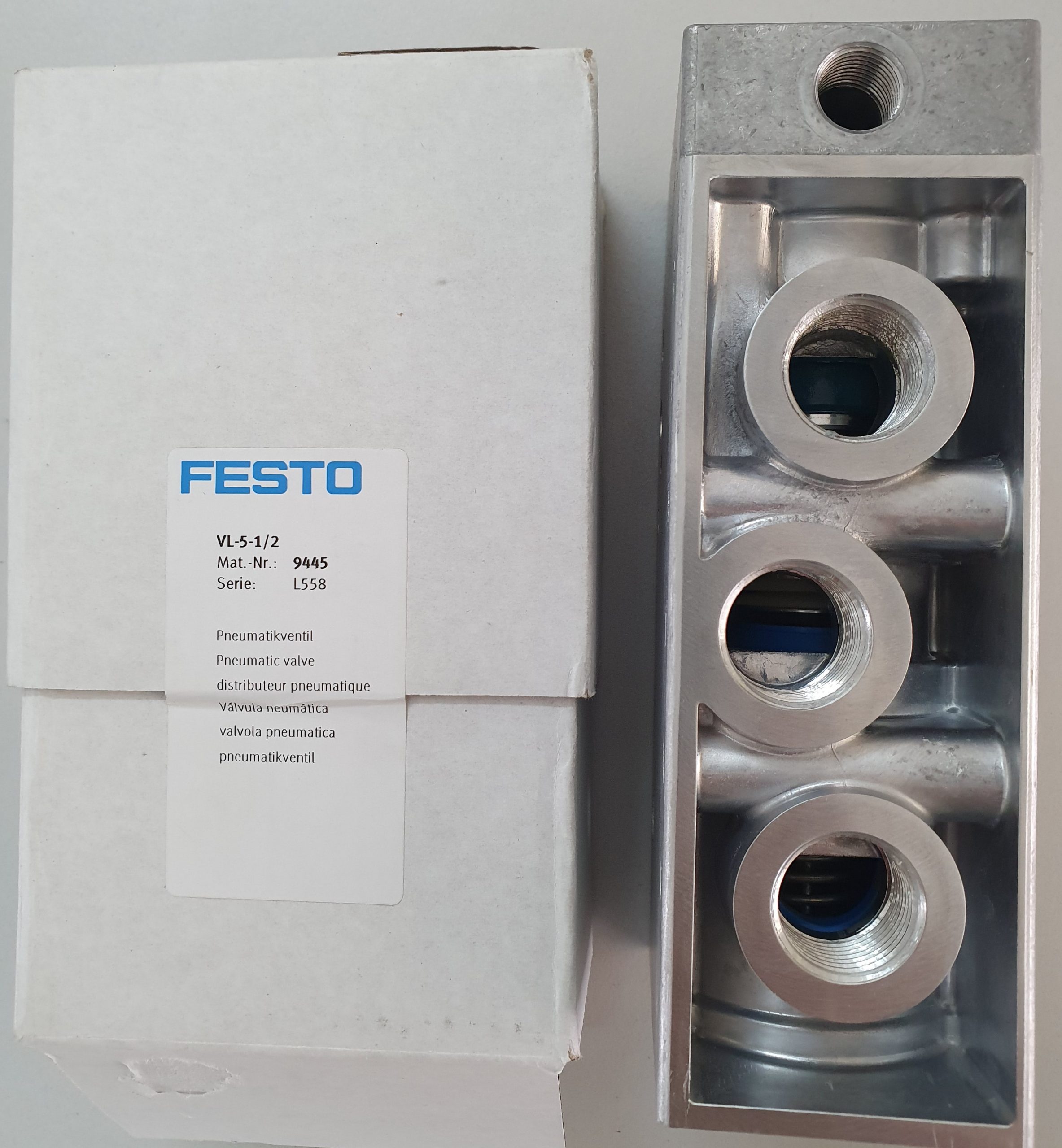 Van khí nén Festo VL-5-1/2