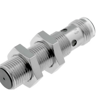 Cảm biến tiệm cận Omron E2A-M12KN08-M1-C1