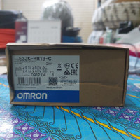 Cảm biến quang Omron E3JK-RR13-C 2M OMS