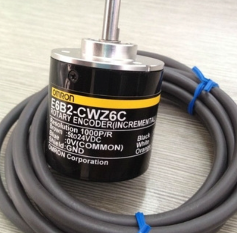 Bộ mã hóa vòng quay OMRON E6B2-CWZ6C 200P/R 2M
